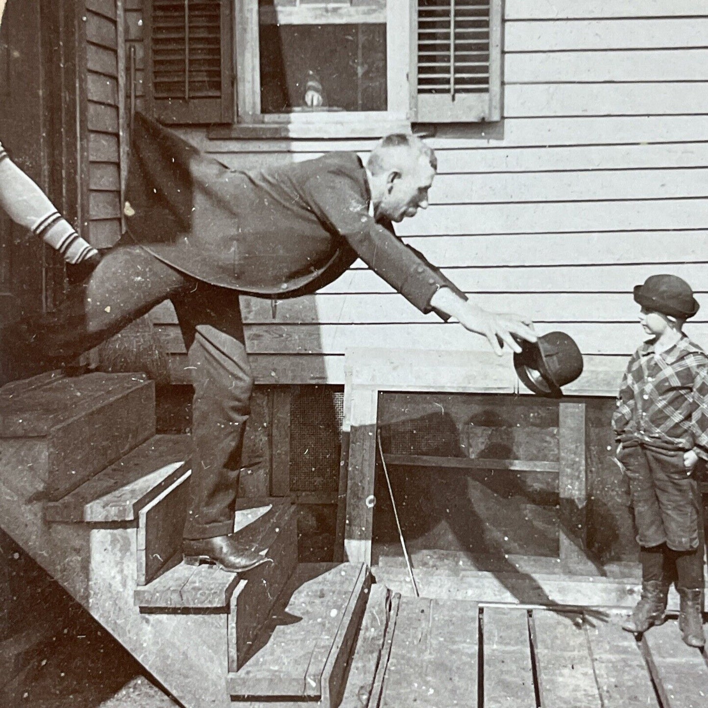 Antique 1880s Woman Kicks Man Out Of House Stereoview Photo Card P4730