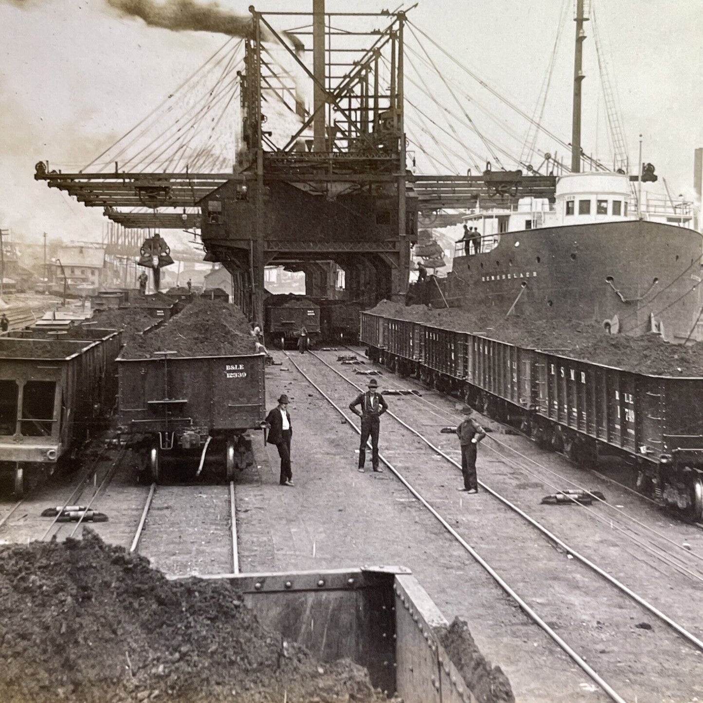 Antique 1905 Iron Ore Loading Docks Conneaut Ohio Stereoview Photo Card P1289