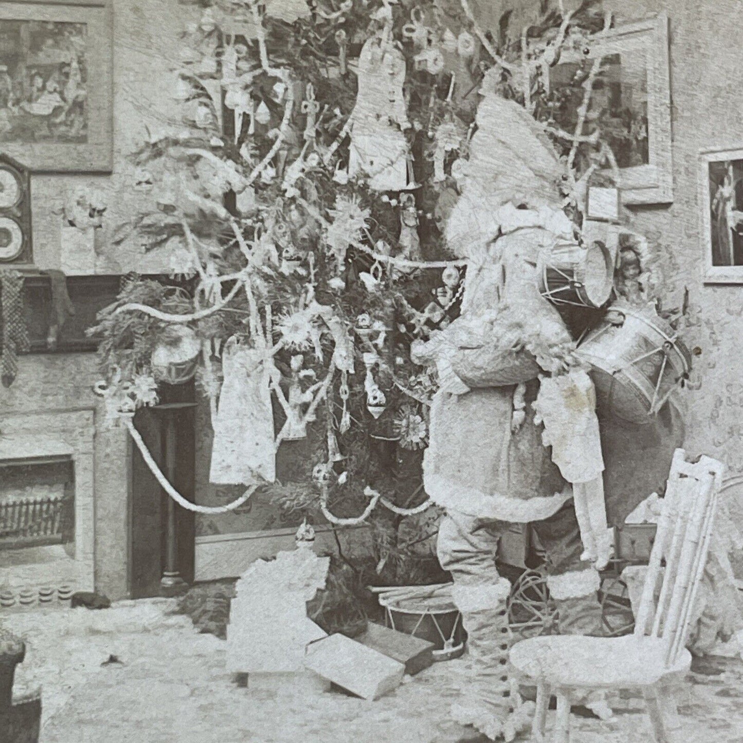 Rare Photo Of Santa Claus With Christmas Tree Stereoview Antique c1897 X3130