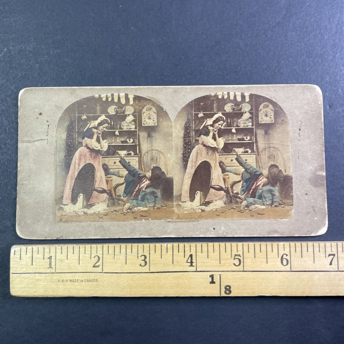 Woman Hits Drunk Man With A Dust Pan Stereoview Antique c1860 X3679