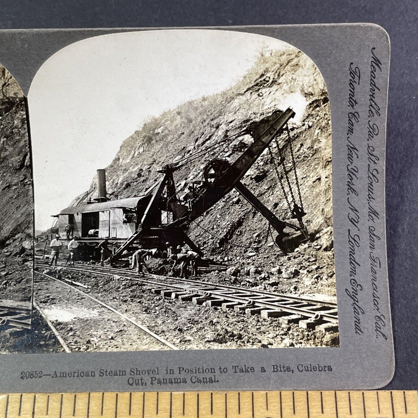 Heavy Duty Excavator Steam Shovel on Rail Stereoview Antique c1906 Y2804