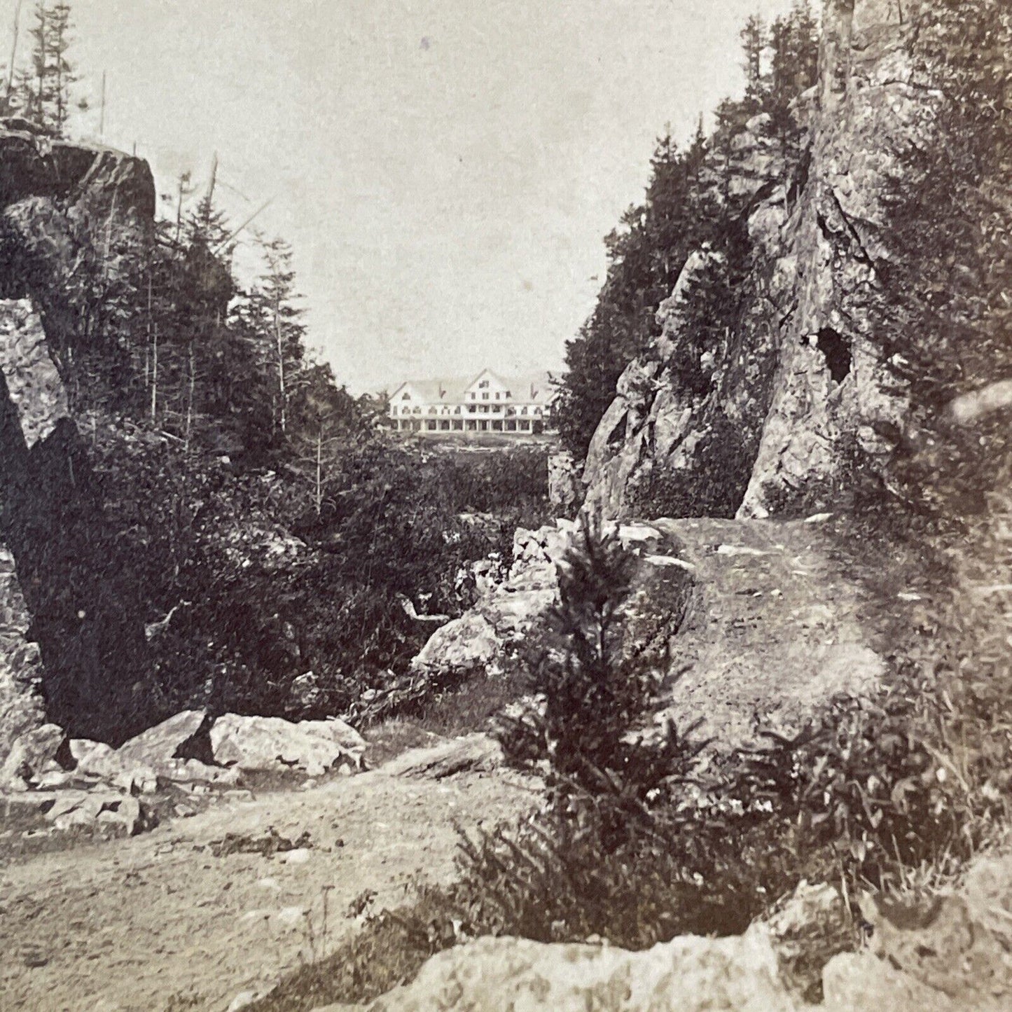 Crawford House Franconia Notch New Hampshire Stereoview S.F. Adams c1870s Y852