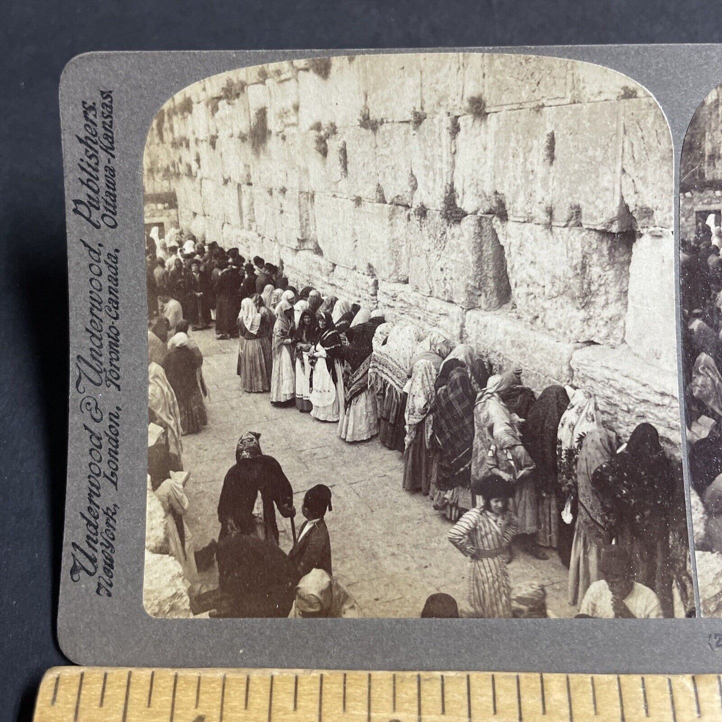 Antique 1897 Jewish Women Praying At Wailing Wall Stereoview Photo Card P4481