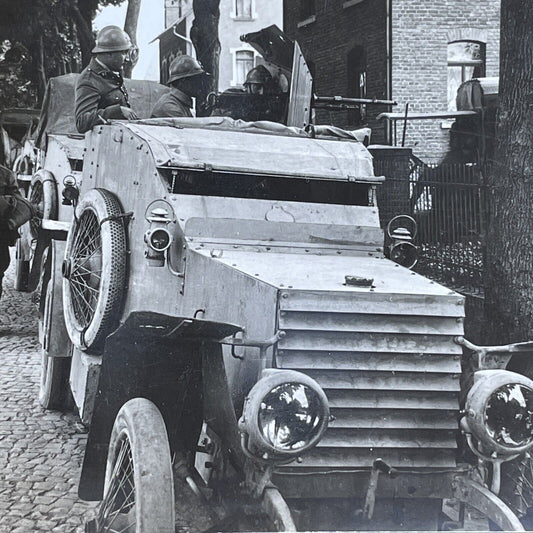 Antique 1918 WW1 French Soldiers In US Armored Car Stereoview Photo Card P998