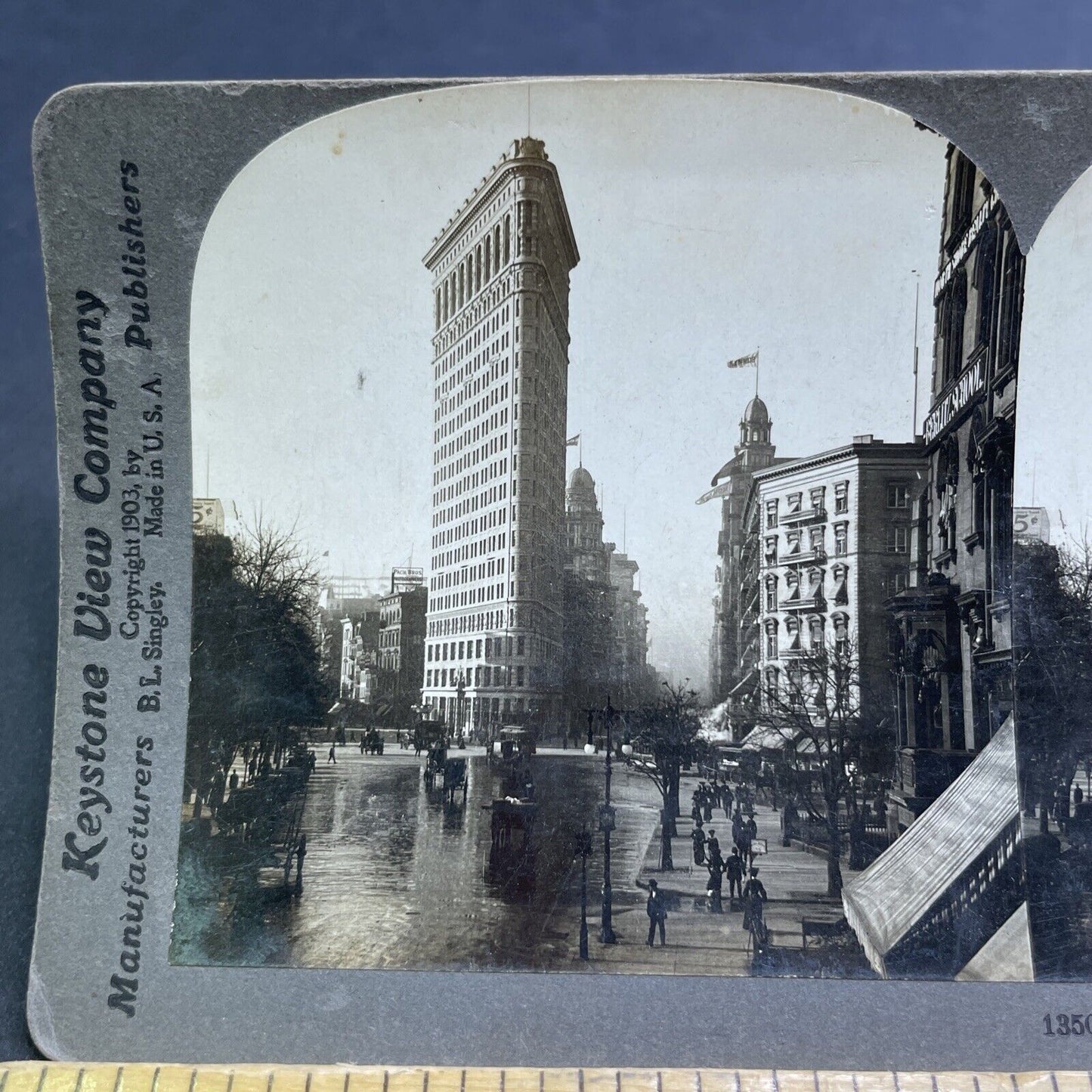 Antique 1903 Flat Iron Building Manhattan New York Stereoview Photo Card P1930